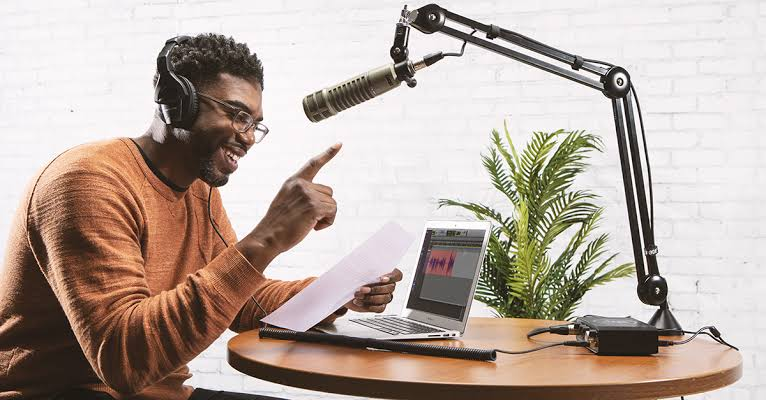 Podcast content for beginners starting a podcast