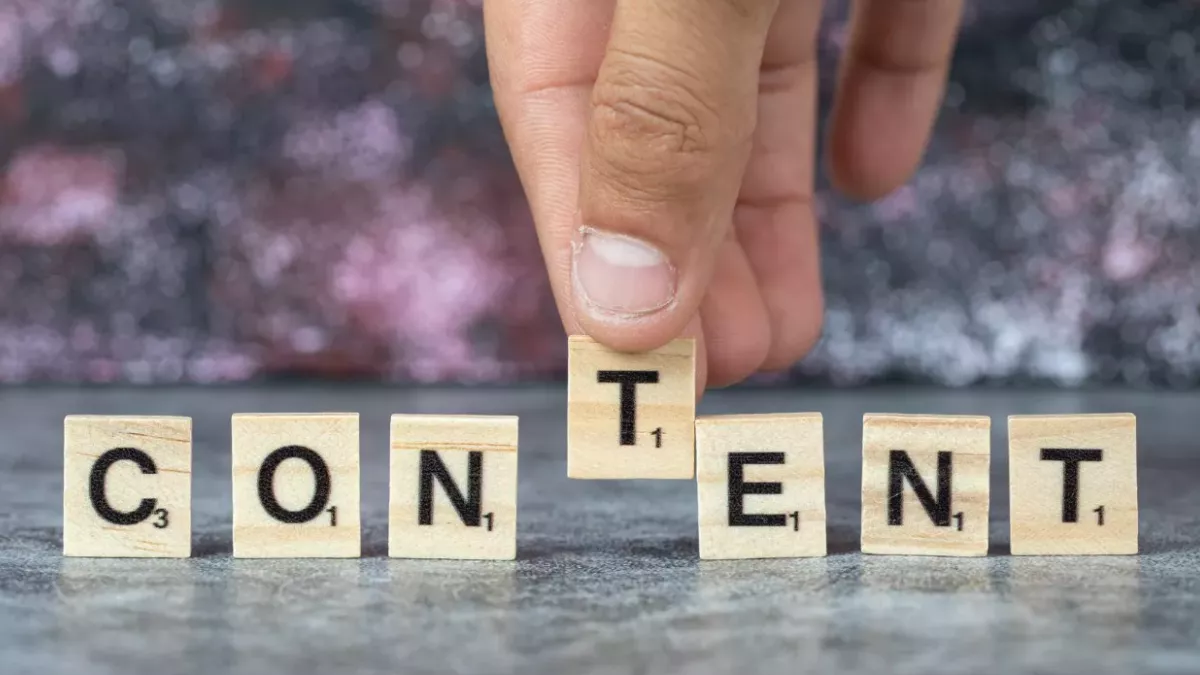 Content performance analytics showing traffic, engagement, conversions, SEO metrics, and strategies for improving content growth.